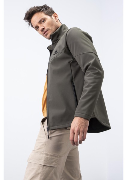 Haki Fermuarlı Dik Yaka Su ve Rüzgar Geçirmez Softshell Erkek Mont - 88050