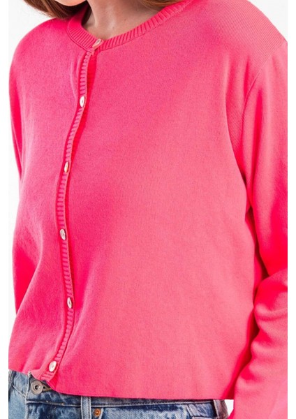 Sedef Düğmeli Pembe Basic Hırka