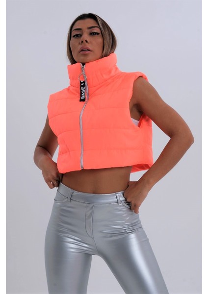 Kadın Nar Çiçeği Dik Yaka Kısa Şişme Yelek fiyatları