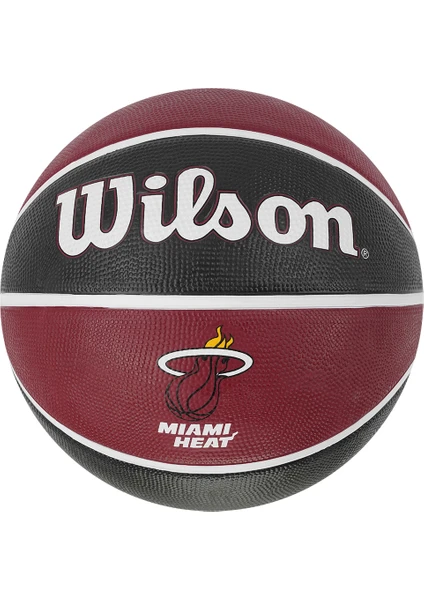 WTB1300XBMIA Miami Heat 7 No Basketbol Topu