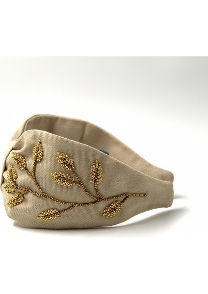 Yapraklıdal Taş ve Boncuk Işlemeli Bej Taç modelleri