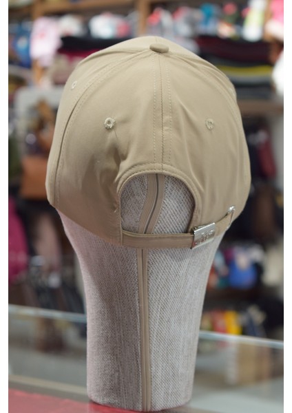 Unisex Spor Kep Micro Eşofman Kumaşı Arkası Ayarlanabilir Bej