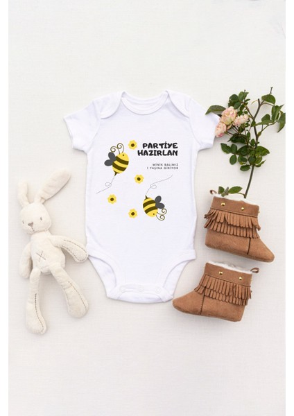 Unisex Bebek Partiye Hazırlan Minik Balımız 1 Yaşına Giriyor Baskılı Body Zıbın