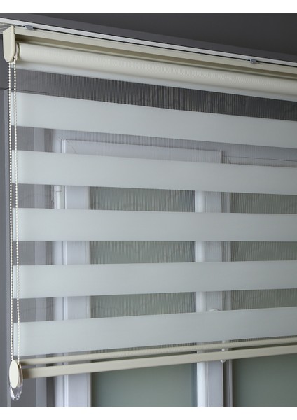 Ekru Renk Düz Zebra Stor Perde
