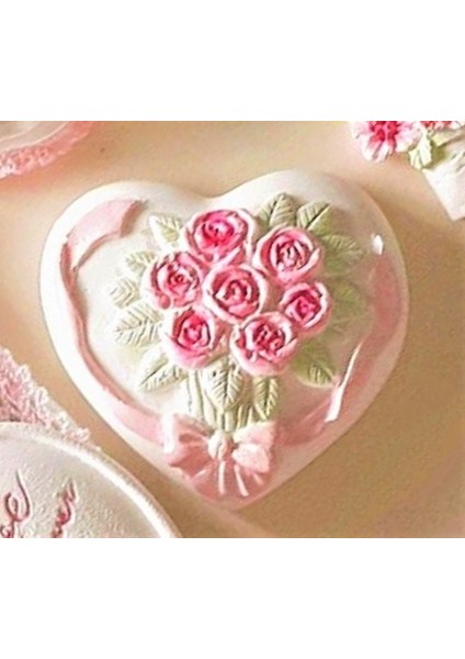 Kalp Gül Çiçek Demet 7cm Silikon Kalıp K-097