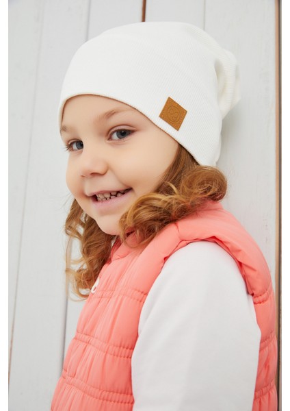 Kız Bebek Çocuk Beyaz Şapka Bere El Yapımı Rahat Cild Dostu %100 Pamuklu Kaşkorse modelleri