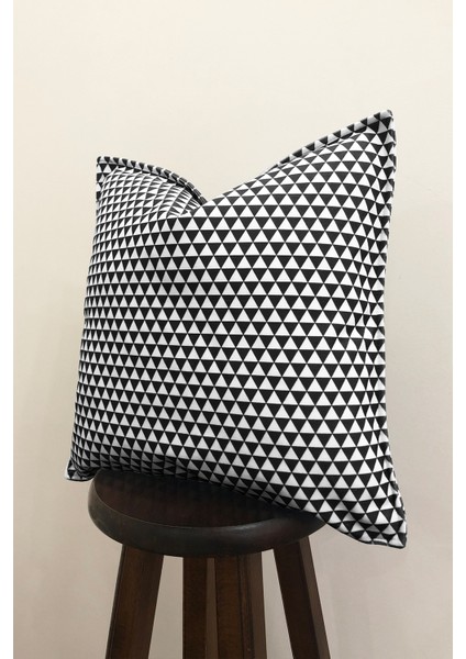 geometrik üçgen desenli minimal modern kırlent kılıfı
