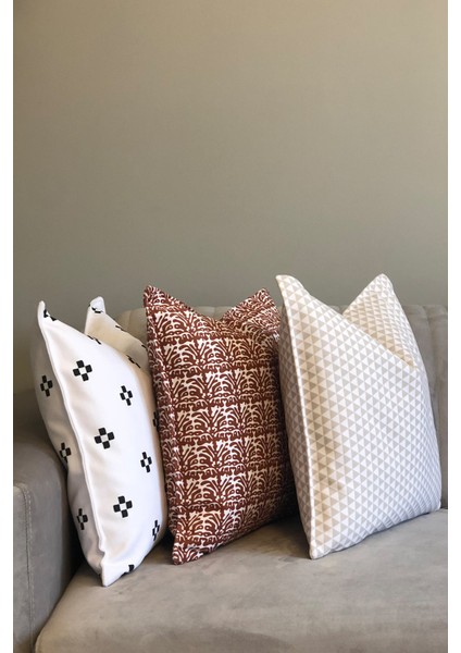 geometrik üçgen desenli minimal modern kırlent kılıfı fırsatları