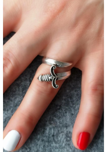 Antik Gümüş Kaplama Savaş Kılıcı Şekilli El Yapımı Ayarlanabilir Yüzük fiyatları