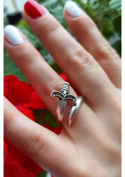 Antik Gümüş Kaplama Savaş Kılıcı Şekilli El Yapımı Ayarlanabilir Yüzük fırsatları