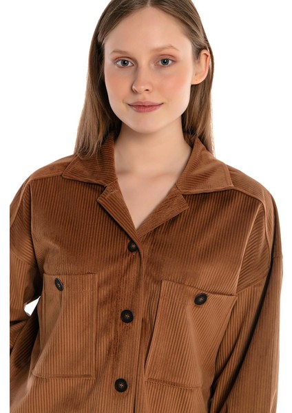 Göğüsten Çift Cepli Robalı Fitilli Kadife Kısa Camel Kadın Gömlek indirimleri