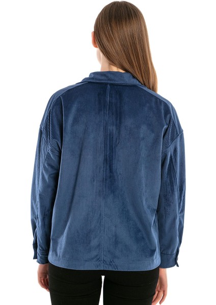 Göğüsten Çift Cepli Robalı Fitilli Kadife Kısa Indigo Kadın Gömlek modelleri