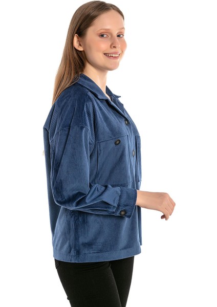 Göğüsten Çift Cepli Robalı Fitilli Kadife Kısa Indigo Kadın Gömlek fırsatları