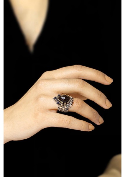 Safir Taşlı Telkari Işlemeli Gümüş Yüzük 2479