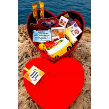 Hediye Kombini Sevgiliye Romantik Kırmızı Kalp Kutuda Sarı Renk Uyumu Sevgiliye Hediye Seti 1FTR7BOX5
