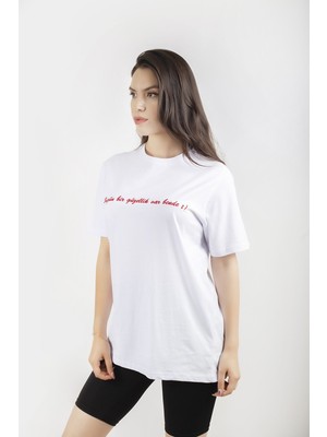 Gisele Beau Kadın T-Shirt