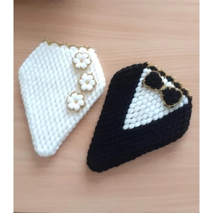 Hediye Dünyası Çeyizlik El Örgüsü 2'li Siyah Beyaz Gelin Damat Lif Seti Çilek Model