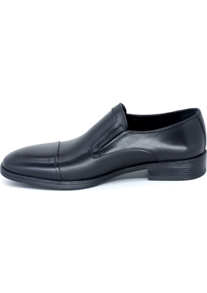 521 Erkek Kaymaz Taban Günlük Ayakkabı modelleri