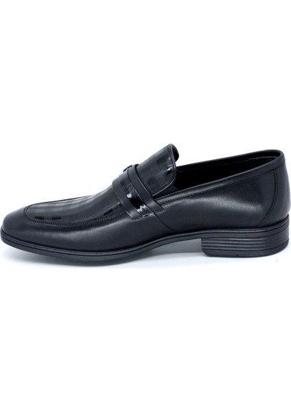 939 Erkek Kaymaz Taban Günlük Ayakkabı modelleri