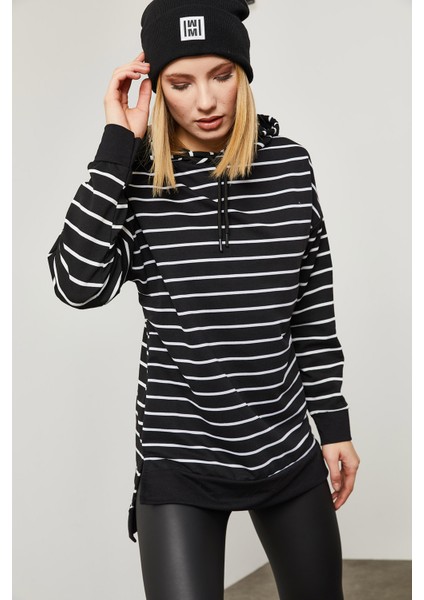 Siyah & Beyaz Çizgili Sweatshirt 2KXK8-45615-02 fırsatları