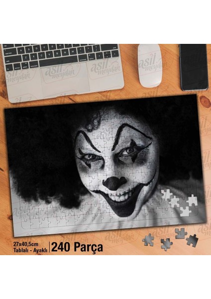 Asil Hobi Gülümseyen Paylanço -Makyaj -Kostüm Yapboz- Ayak Destekli Çerçeveli 240 Parça Puzzle