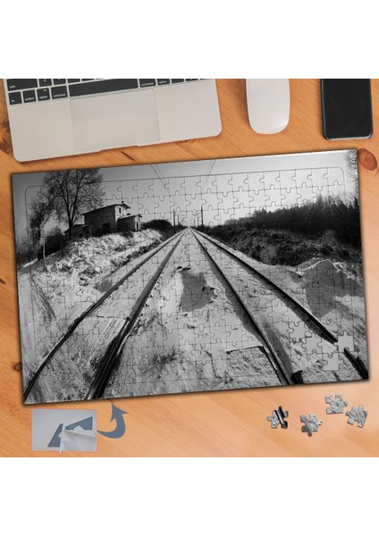 Siyah Beyaz Tren Yolu 240 Parça Puzzle Yapboz TABLO-571