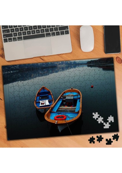Deniz Kenarında Iki Sandal 240 Parça Puzzle Yapboz- 74982
