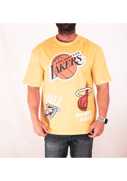 Sarı Los Angeles Lakers Basketbol Logolu Oversize T-Shirt fırsatları