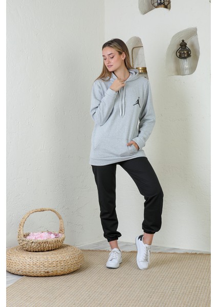 Gri Kapüşonlu Sweatshirt