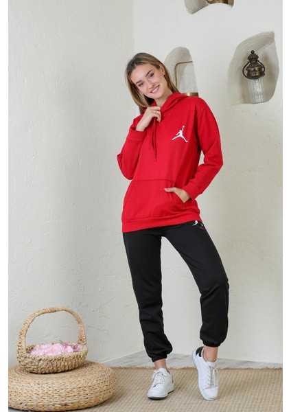 Kırmızı Baskılı Kapüşonlu Sweatshirt