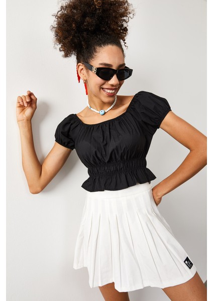 Siyah Beli & Kolları Lastikli Crop Top 2KXK2-45699-02