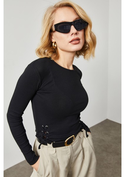 Siyah Yanı Kuşgözü Detaylı Kaşkorse Bluz 2KXK2-45739-02
