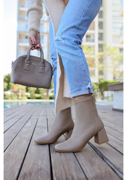 Loli Vizon Likralı Topuklu Kadın Bot fiyatları