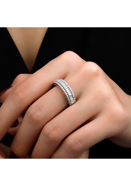 0,68 Karat Baget Yüzük fiyatları