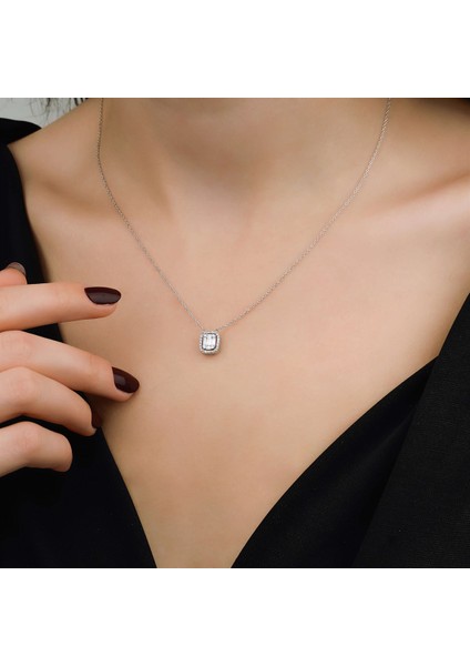 0,35 Karat Baget Kolye fiyatları