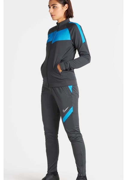 Dri-FIT Academy Pro Kadın Eşofman Altı modelleri