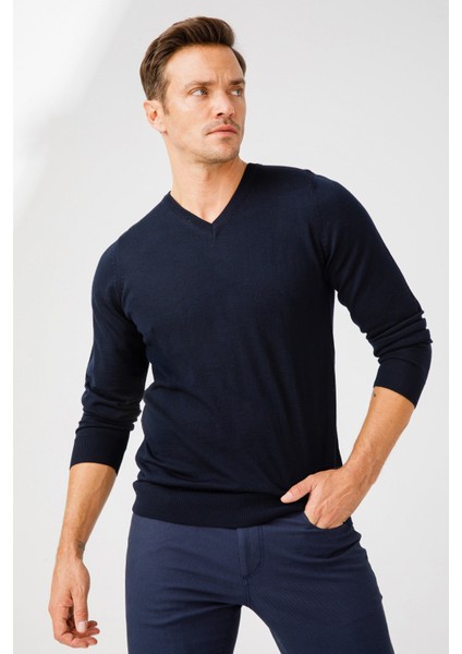 Erkek Basic V Yaka Ince Triko Kazak Koyu Lacivert modelleri