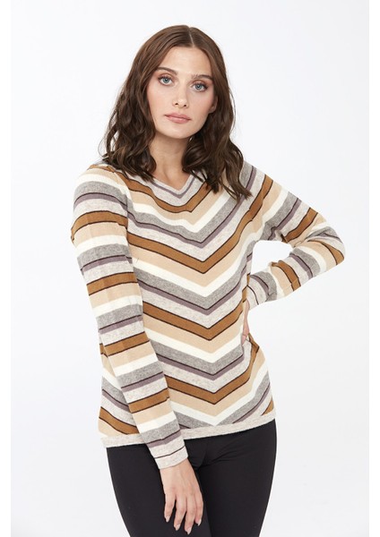 Kadın Çizgili Sıfır Yaka Kazak V.bej fırsatları