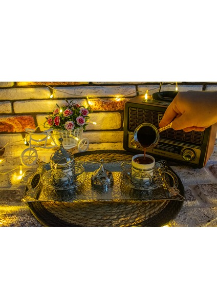 Düz Tepsi ve Bakır Cezveli Kahve Seti (Gümüş)