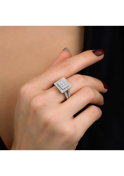 0,77 Karat Baget Yüzük fiyatları