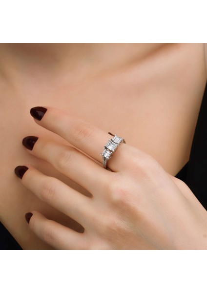 0,52 Karat Baget Yüzük fiyatları