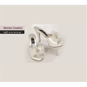 Taşlı Tüylü Plartform Bayan Çeyiz Terlik