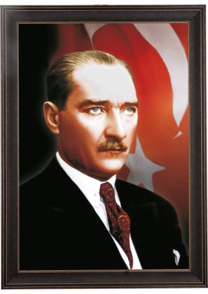 Çerçeveli Türk Bayrağı Fonlu Atatürk Portresi (Ceviz)