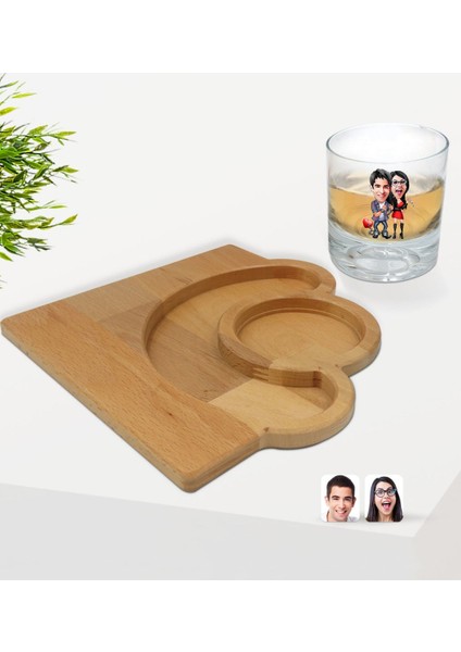 Kişiye Özel Sevgililer Karikatürlü Viski Bardağı ve Doğal Masif Ahşap Yarım Ay Sunum Tabağı Çerezlik Hediye Seti-1 fiyatları