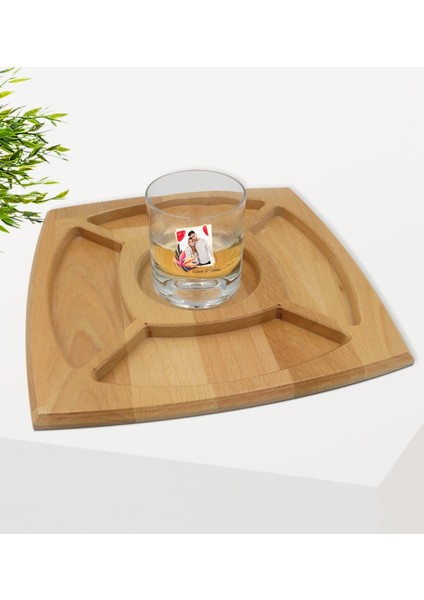 Kişiye Özel Isimli Fotoğraflı Viski Bardağı ve Doğal Masif Ahşap 4 Bölmeli Sunum Tabağı Çerezlik Hediye Seti-27 fiyatları