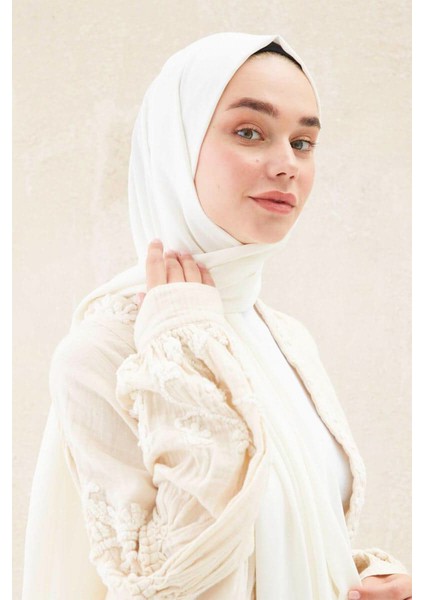 Medine Ipeği Şal Beyaz modelleri