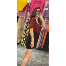 Butik Ponçik Beli Lastikli Siyah Keten Şort