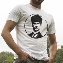 Sevimli Hediye Atatürk Kalpaklı Silüet Beyaz Tişört