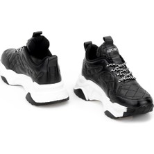 Mix Brand Kadın Kapitone Detaylı Sneakers