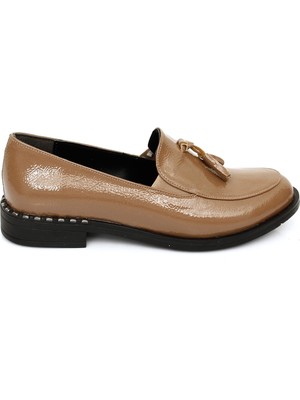 Gönderi(R) Yuvarlak Burun Kısa Topuklu Püsküllü Kadın Günlük Ayakkabı 37103